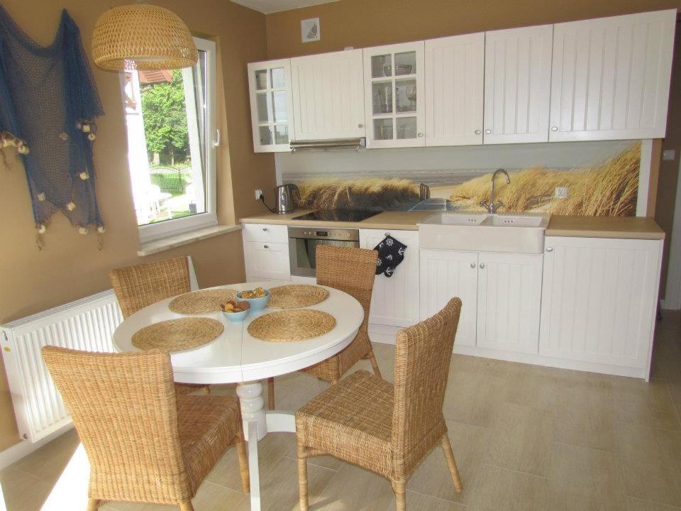 Appartamento Apartament Korab Zarnowska Esterno foto